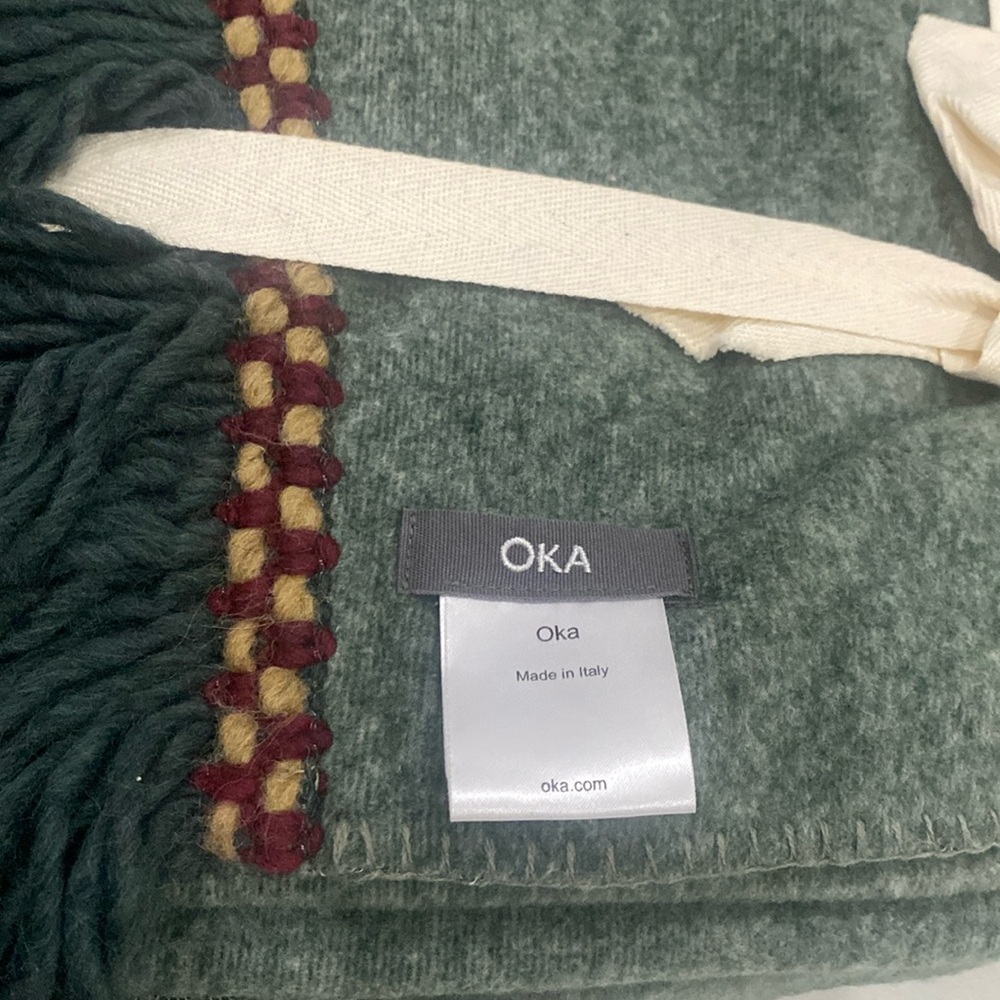 OKA Liena Throw -Moss